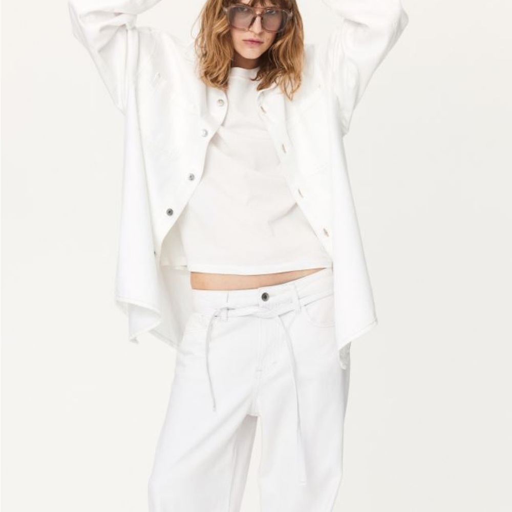 White baggy jean